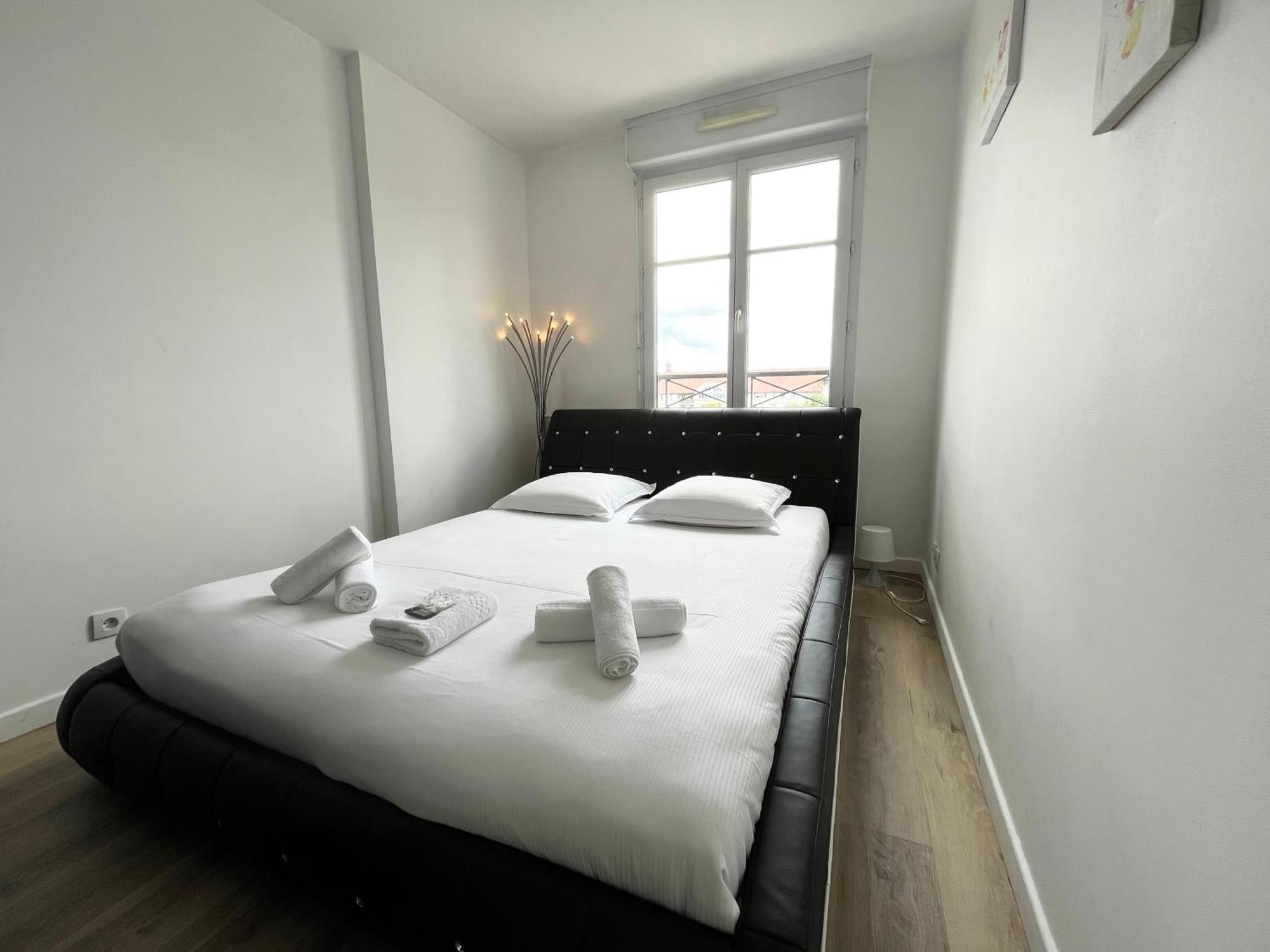 L'Escale - T3 Cosy - Parking, Rer A Et Disneyland Appartement Bussy-Saint-Georges Buitenkant foto